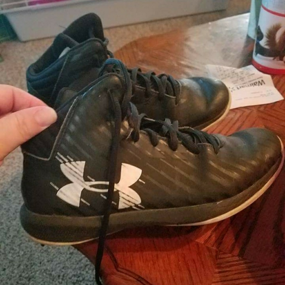 Youth Under Armour shoes